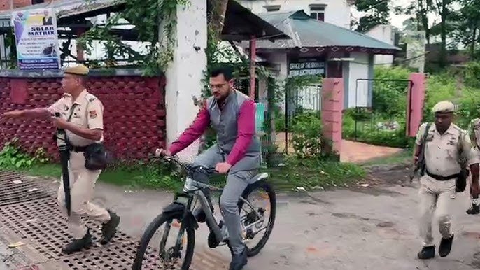 Gomati Dm In Cycle